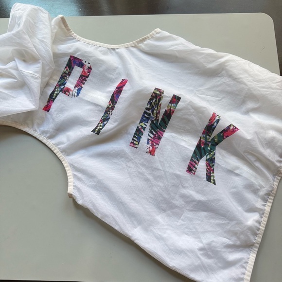 Pink Victoria’s Secret White Hooded Women.Me Windbreaker Running Vest Xs / Small